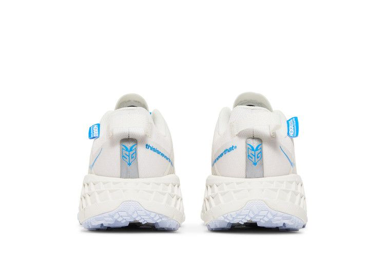 thisisneverthat-x-speedgoat-4-marshmallow-cyan-1123010-mcyb_05