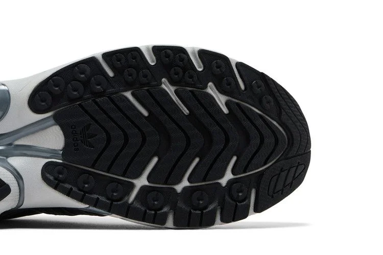 Krossovki-adidas-Adistar-Cushion-Grey-Matte-Silver-4