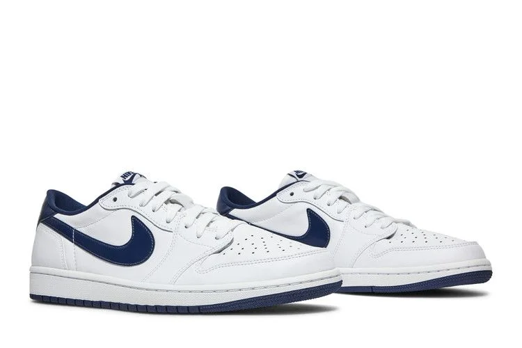 Krossovki-Air-Jordan-1-Low-Retro-OG-Metallic-Blue-2016-7