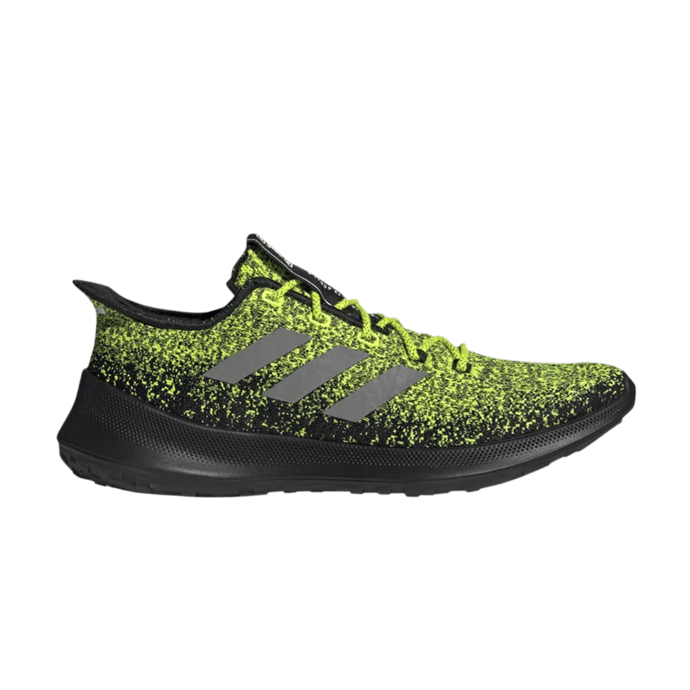 Krossovki-Adidas-SenseBounce-Solar-Yellow-Black