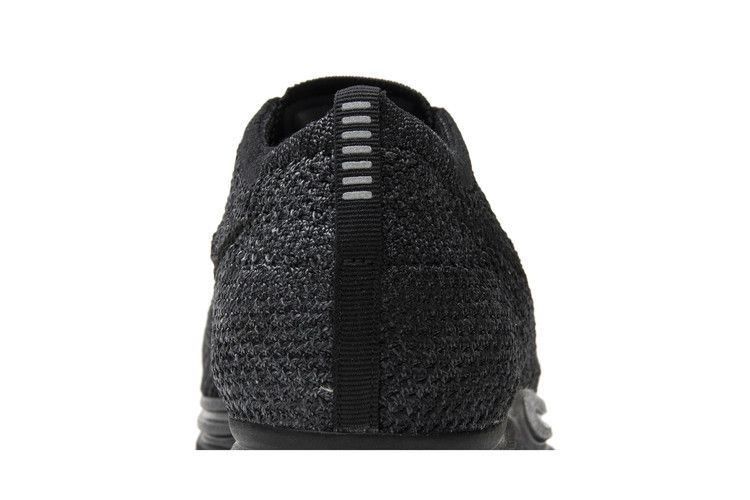 Кроссовки Nike Flyknit Racer 'Triple Black'