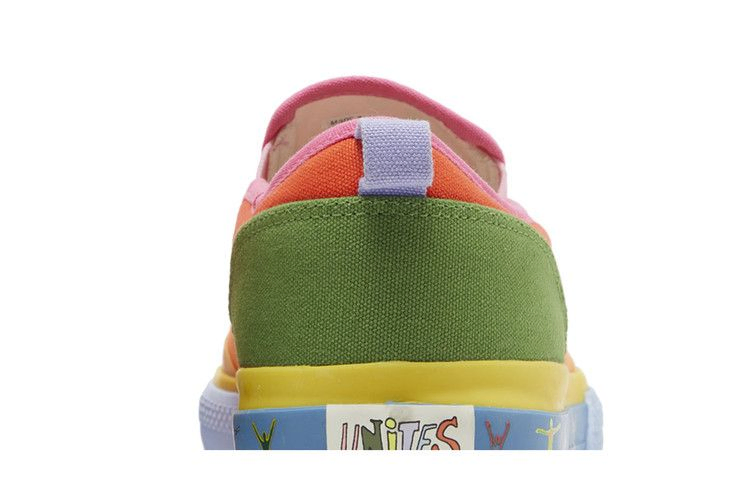 nizza-slip-on-low-pride-love-unites-gw2421_06