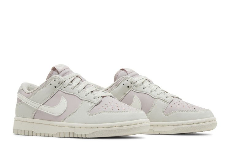 wmns-dunk-low-next-nature-platinum-violet-dd1873-001_07