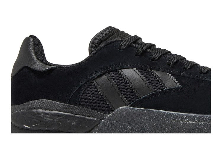3st-004-triple-black-fy0501_01