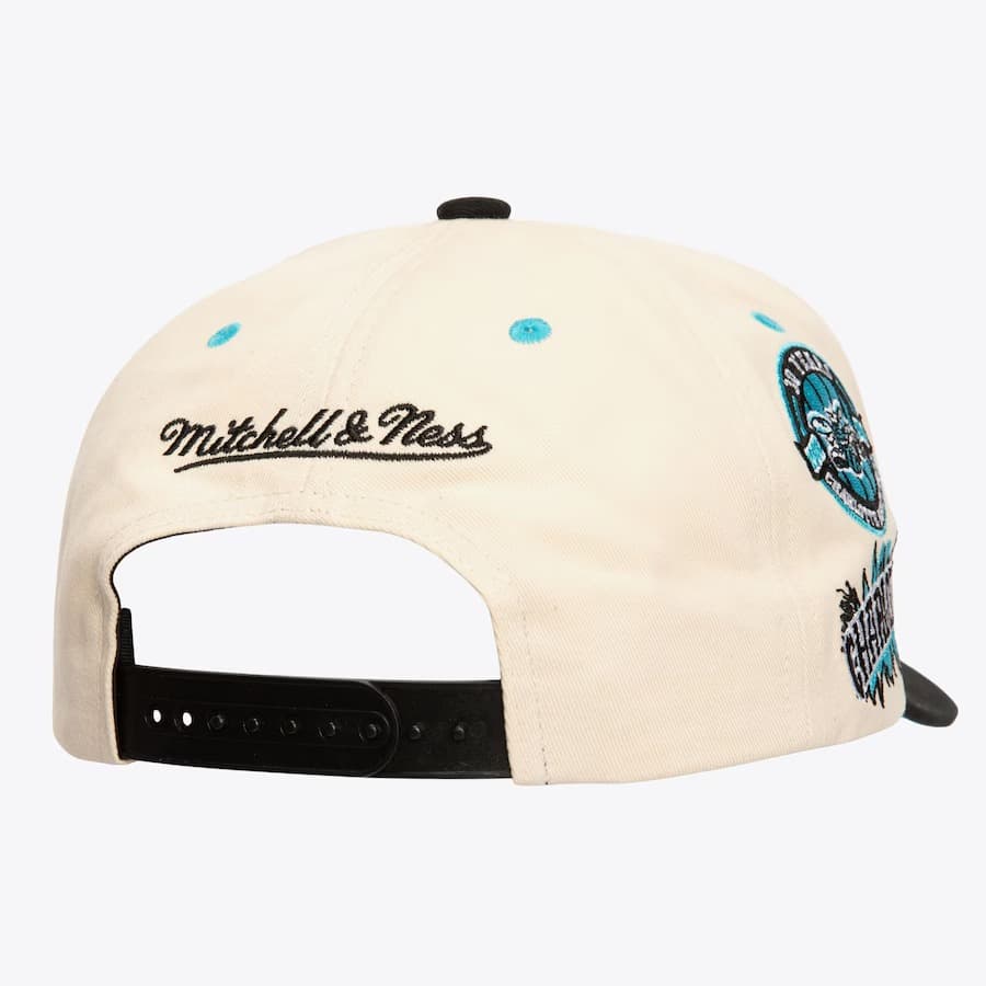 Mitchell-Ness-Cream-Charlotte-Hornets-Hardwood-Classics-Overspray-Pro-Crown-Snapback-Hat-1