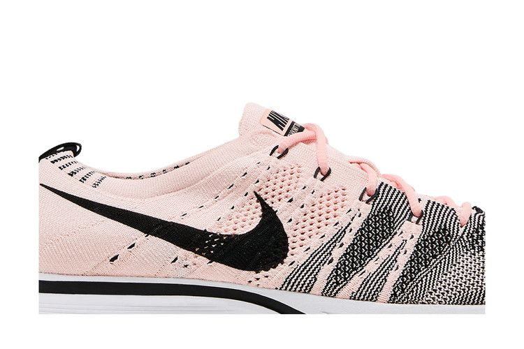 Кроссовки Nike Flyknit Trainer 2017 'Sunset Tint'