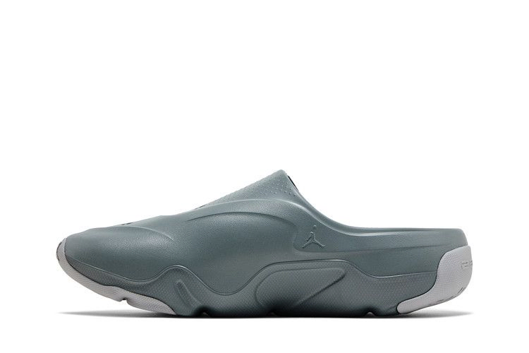 jordan-roam-slide-cool-grey-fq0227-003_02