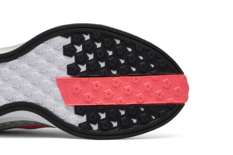 Krossovki-Nike-Zoom-Pegasus-Turbo-Barely-Grey-4