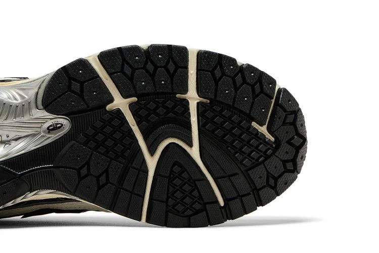 Кроссовки New Balance 1906U 'Black Sea Salt Magnet'