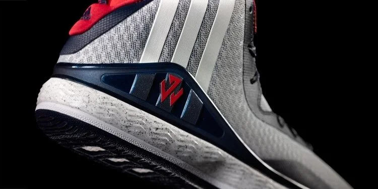 Krossovki-Adidas-J-Wall-1-2