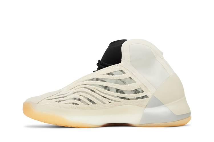 yeezy-quantum-cream-hq2085_02