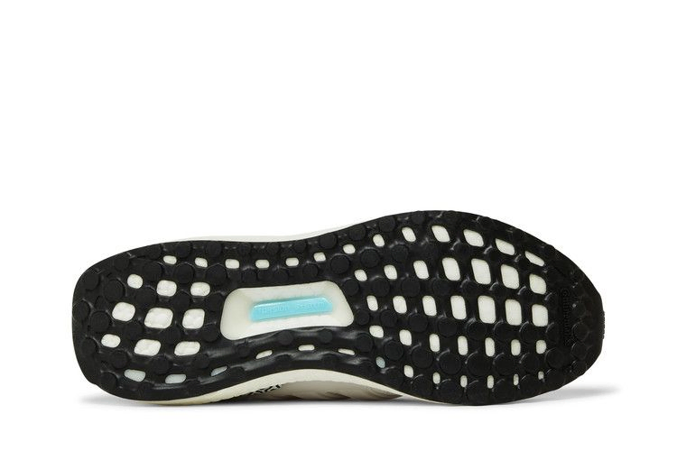 Кроссовки Adidas Wmns UltraBoost DNA 'White Black'