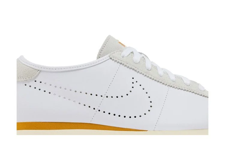 Krossovki-Nike-Wmns-Cortez-Leather-White-Bronze-Perforated-Swoosh-1