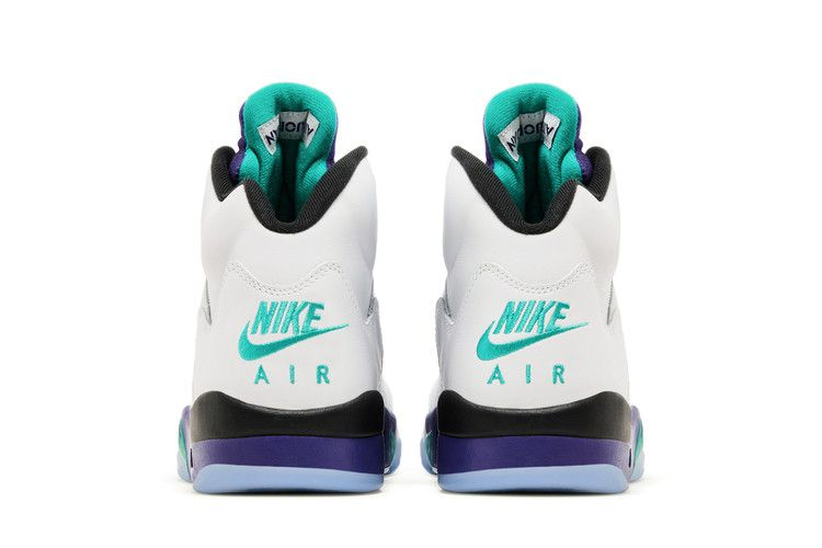 Кроссовки Air Jordan 5 Retro 'Grape' 2025