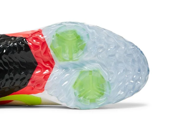 Krossovki-Nike-Air-Zoom-Infinity-Tour-Wide-White-Crimson-Volt-4