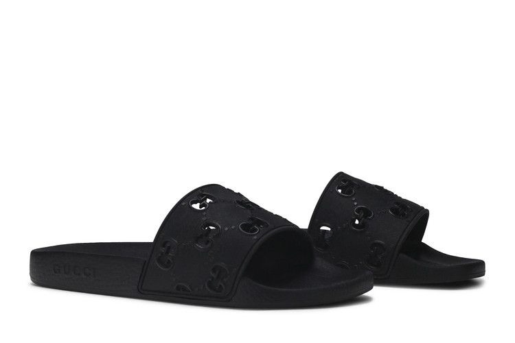 gucci-rubber-gg-slide-black-575957-jdr00-1000_07