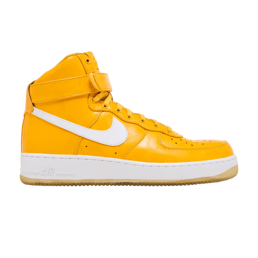 Krossovki-Nike-Air-Force-1-High-Comfort-Premium-QS-University-Gold