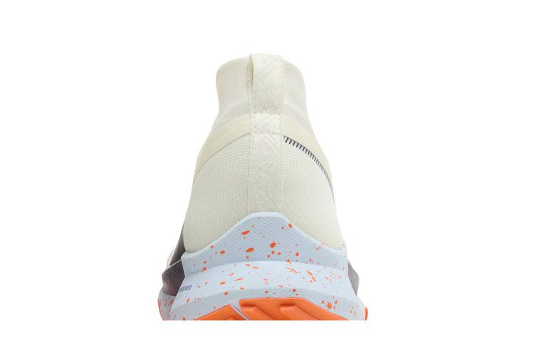 react-pegasus-trail-4-gore-tex-sea-glass-total-orange-dj7926-004_06