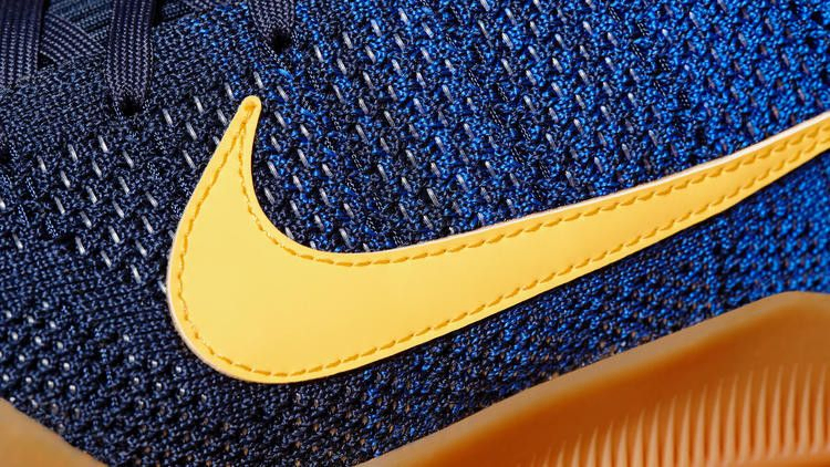 kobe-11-mambacurial-844130-464_05