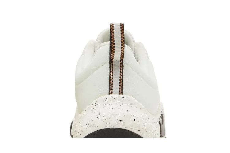 Krossovki-Nike-Wmns-Renew-In-Season-TR-11-Sail-Metallic-Copper-Coin-6
