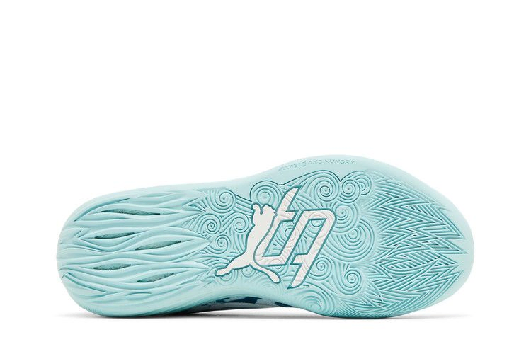 wmns-stewie-2-water-378318-02_03