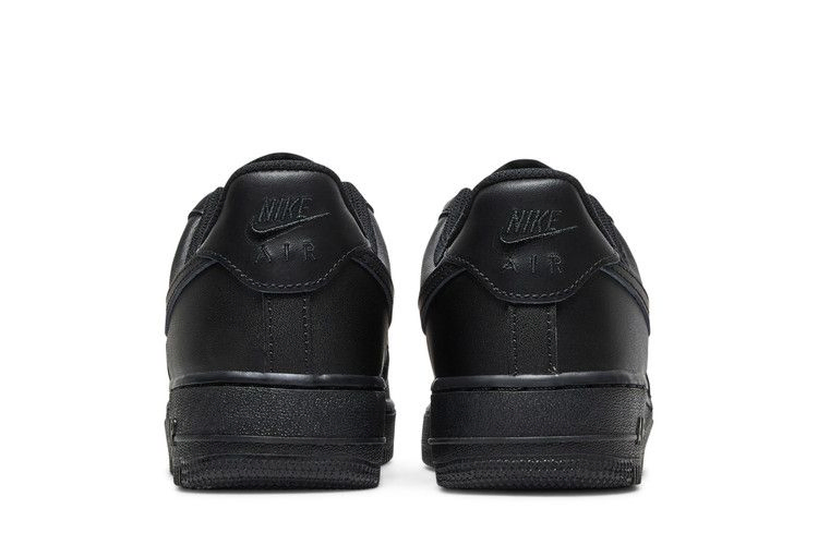 Кроссовки Nike Wmns Air Force 1 '07 'Triple Black'