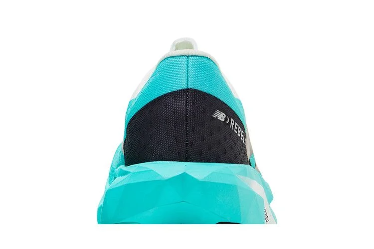 Кроссовки New Balance Wmns FuelCell Rebel v4 'Cyber Jade'