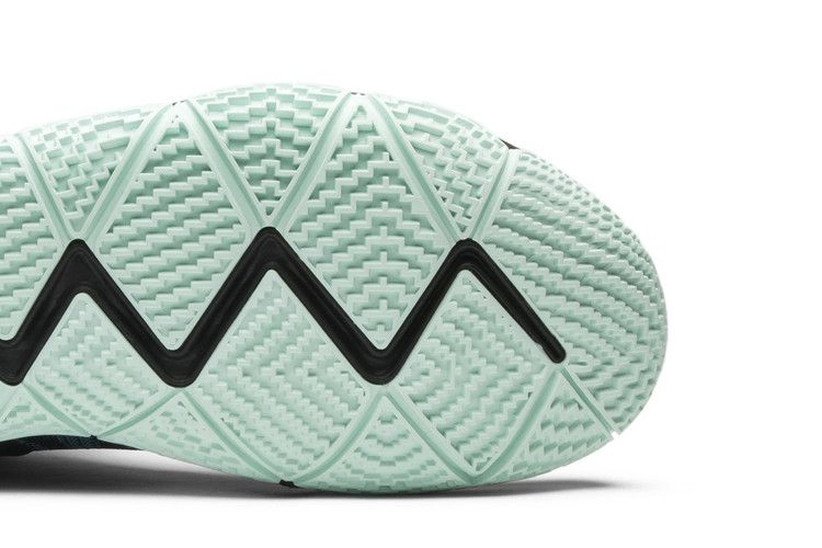 Кроссовки Nike Kyrie 4 '80s'