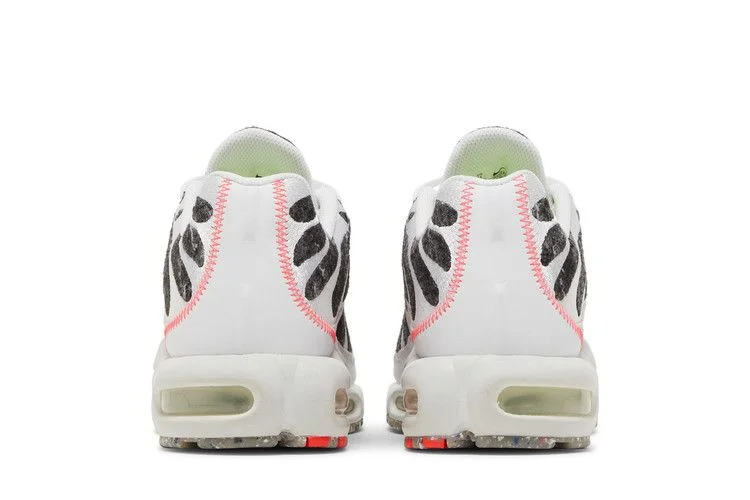 Кроссовки Nike Air Max Plus Essential 'Crater - Photon Dust'
