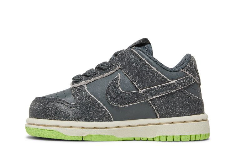 Кроссовки Nike Dunk Low SE TD 'Halloween - Cauldron'