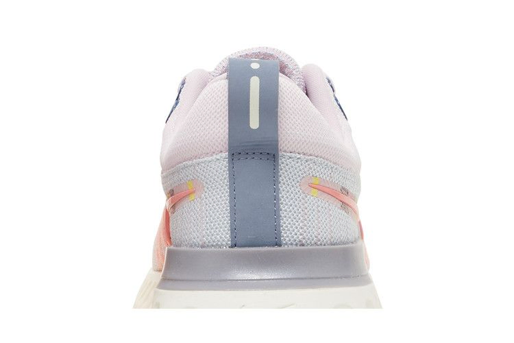 wmns-react-infinity-run-flyknit-2-premium-pink-foam-blue-tint-dh2497-600_06