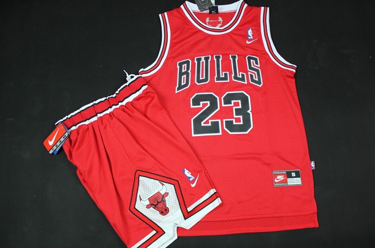 Basketbolnaya-forma-Chicago-Bulls