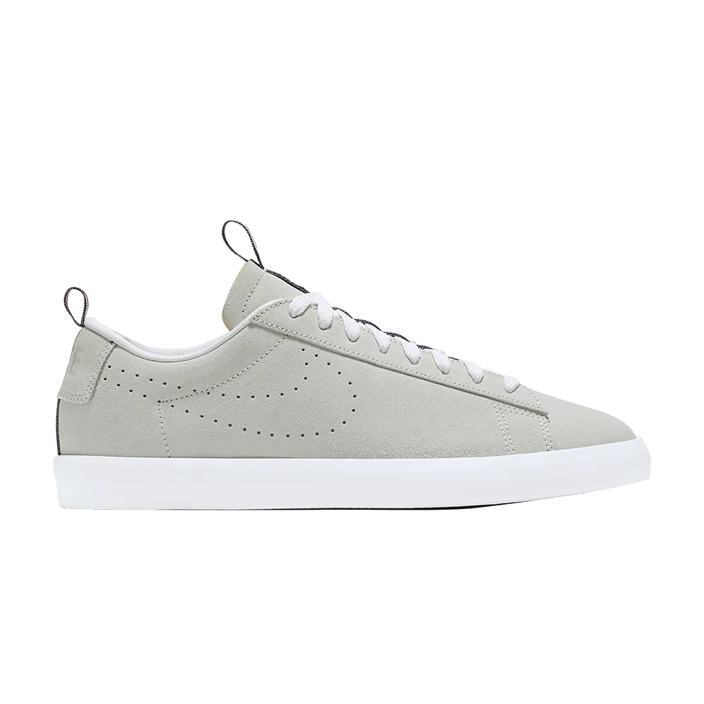 Krossovki-Nike-SB-Blazer-Low-Premium-QS-917