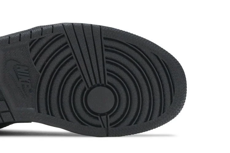 Krossovki-Air-Jordan-1-Low-Triple-Black-4