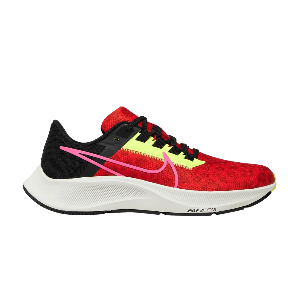 Кроссовки Nike Wmns Air Zoom Pegasus 38 'Chile Red Hyper Pink'