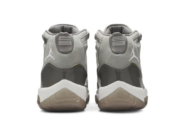 air-jordan-11-retro-cool-grey-2001-136046-011_05