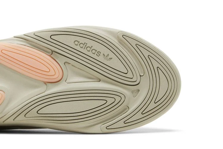 Кроссовки Adidas Ozelia 'Metallic Grey'
