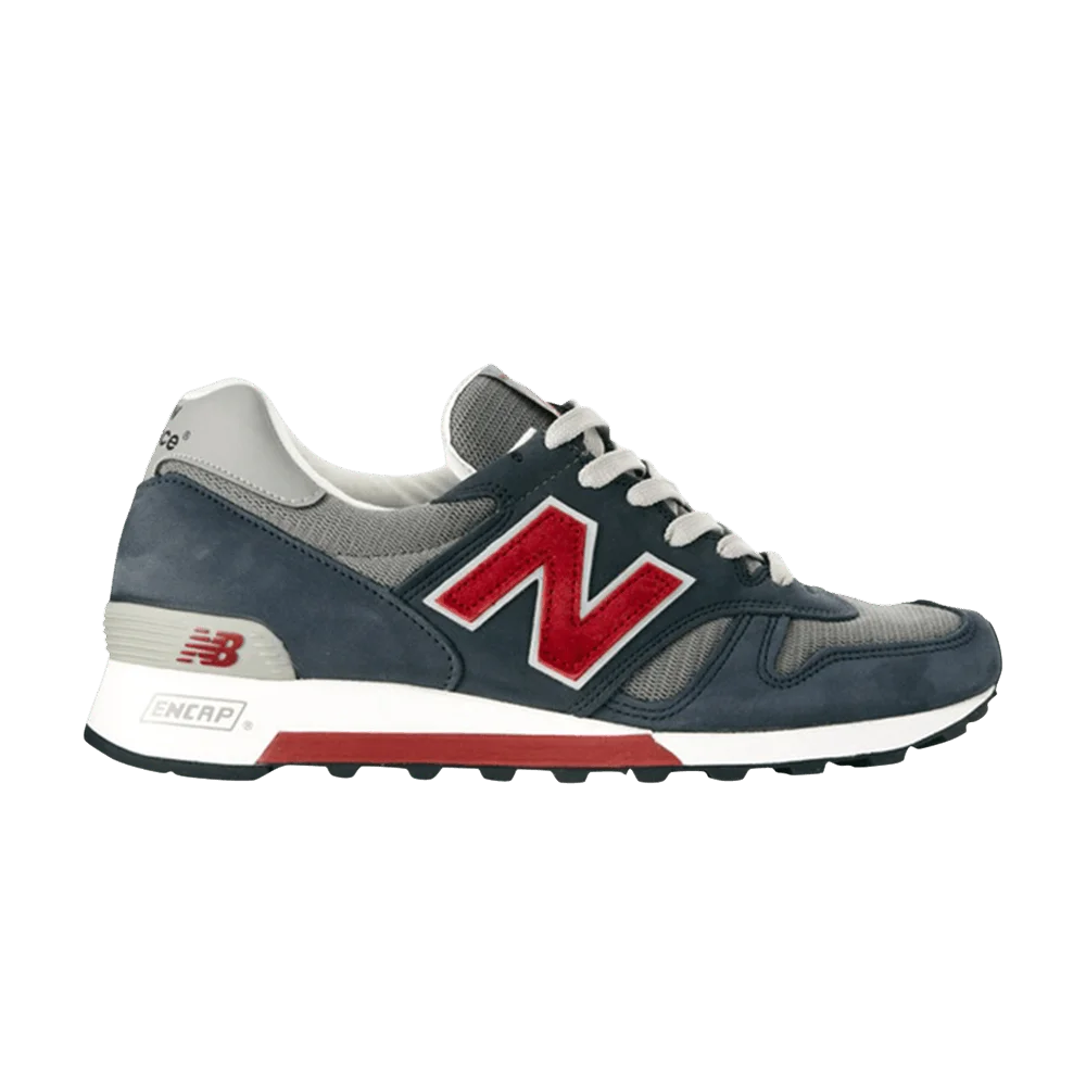 Krossovki-New-Balance-1300
