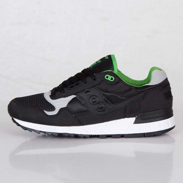 solebox-x-shadow-5000-lucanid-2-70116-2_02