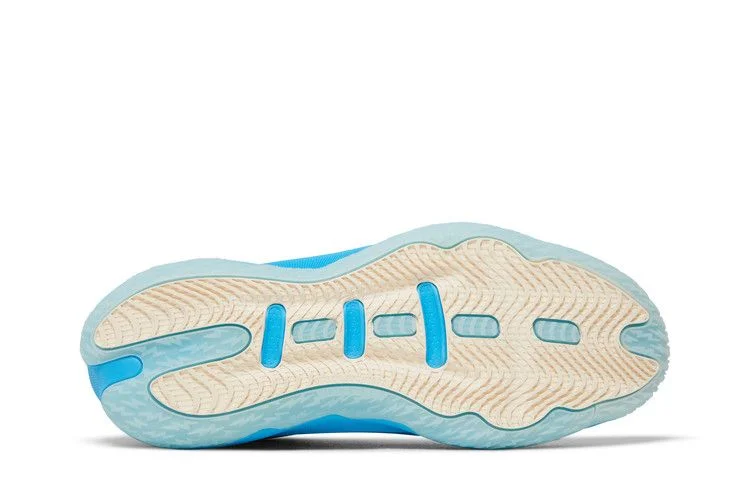 Krossovki-adidas-Dame-8-Young-Dolla-3