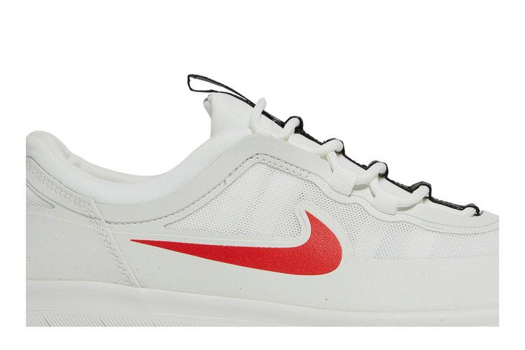 nyjah-free-alternating-swoosh-bv2078-105_01