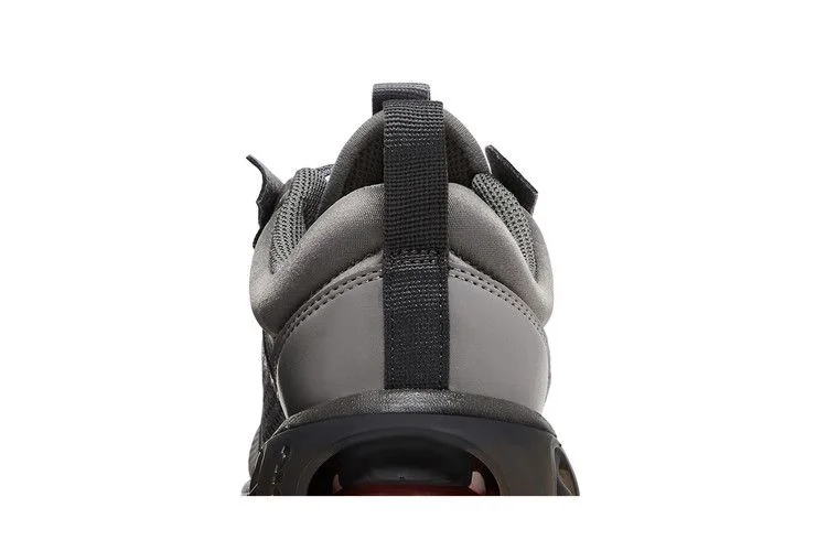 Krossovki-Nike-Air-Max-2021-GS-Flat-Pewter-Siren-Red-6
