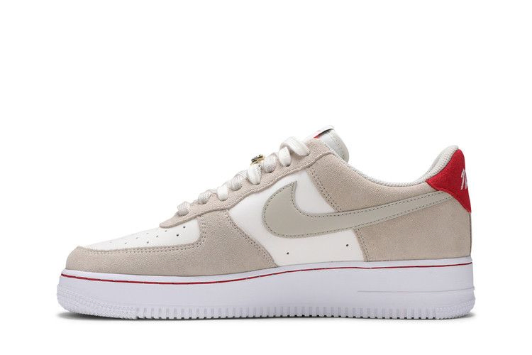 Кроссовки Nike Air Force 1 '07 LV8 'First Use'