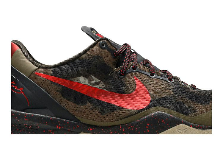 kobe-8-system-python-555035-300_01