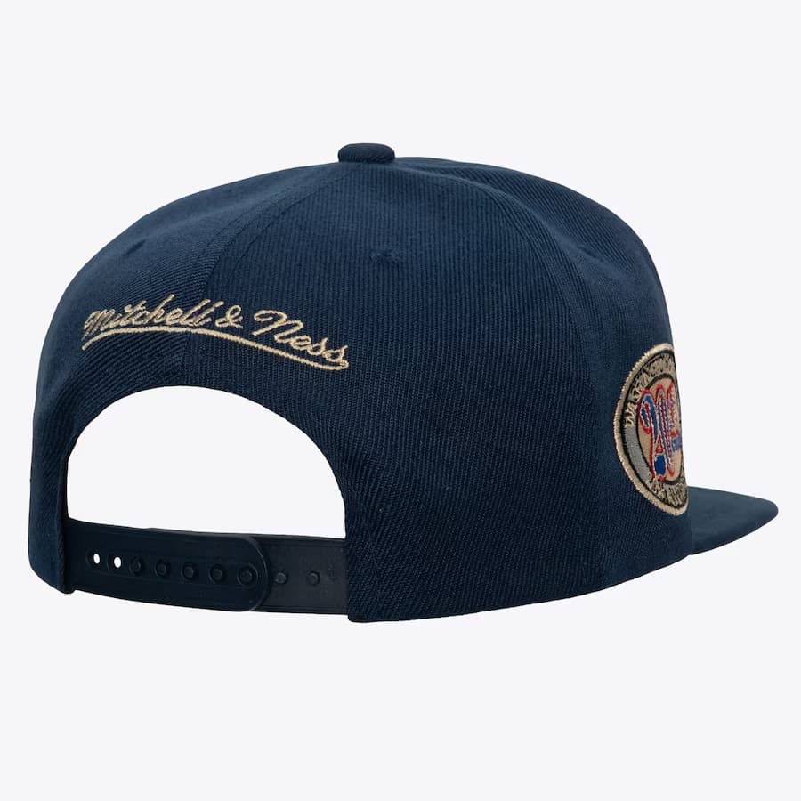 Бейсболка Mitchell & Ness Navy Washington Capitals With Love Snapback Hat