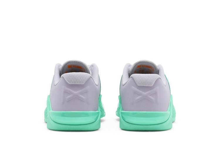 wmns-metcon-6-white-infinite-lilac-green-at3160-135_05
