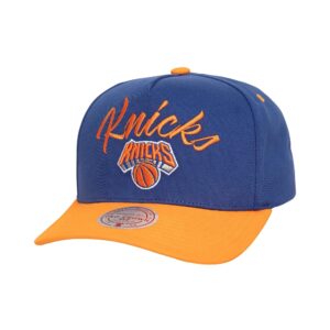 Mitchell-Ness-Script-Arch-Pro-Snapback-New-York-Knicks-300x300