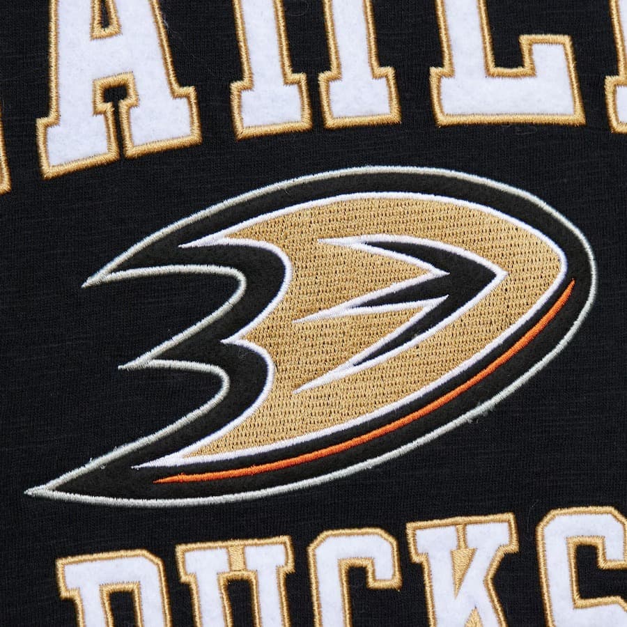 Футболка Mitchell & Ness Black Cream Anaheim Ducks Legendary Slub T-Shirt