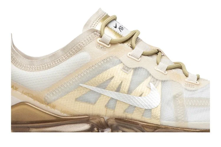 Кроссовки Nike Wmns Air VaporMax 2019 'White Gold'