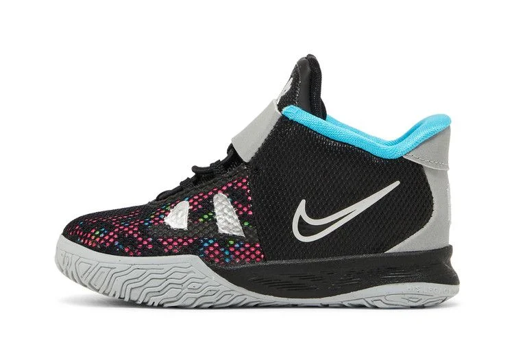Krossovki-Nike-Kyrie-7-TD-Pixel-Camo-2